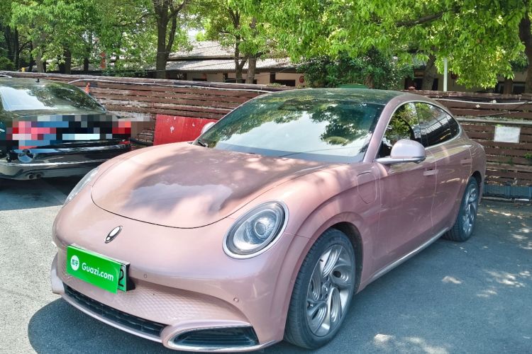 Used ORA Lightning Cat 2022 555 km Luxury Edition