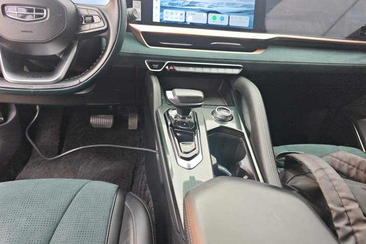 Used Geely Auto Monjaro L 2021 2.0TD DCT EVO Two-Wheel Drive Prestige Version
