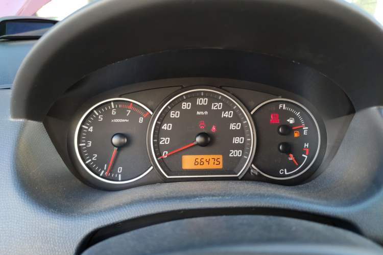 Used Suzuki Swift 2014 1.3L Manual Standard Edition