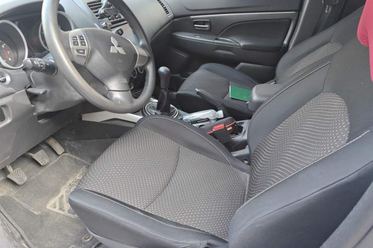 Used Mitsubishi ASX 2013 2.0L Manual Two-Wheel Drive Comfort Edition