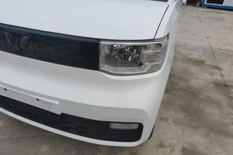 Used Wuling Hongguang MINIEV 2020 Lite Version Lithium Iron Phosphate Left Front Headlight