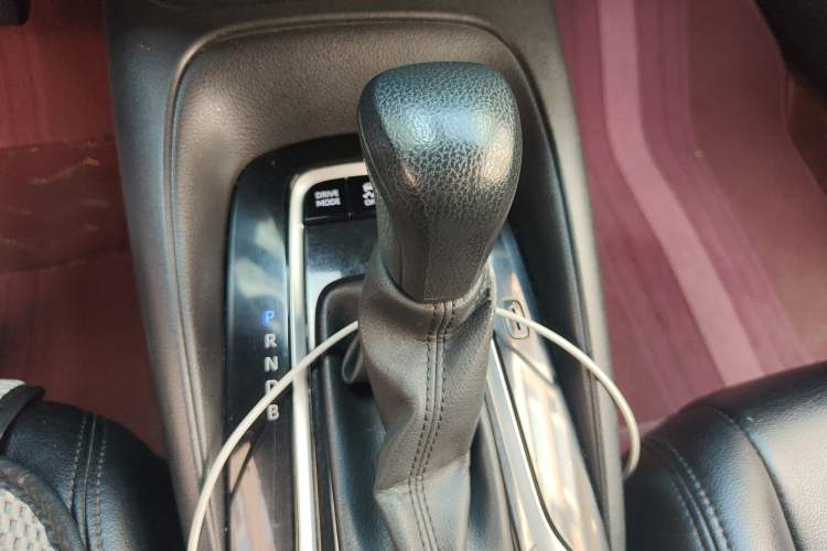 Used Toyota Levin 2019 Dual-Engine 1.8H E-CVT Luxury Edition China VI Standard
