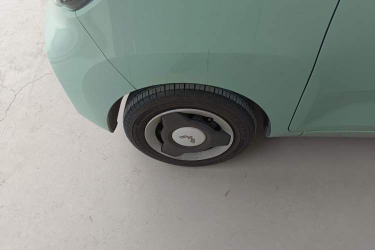 Used Wuling Hongguang MINIEV 2022 Macaron Premium Model – Lithium Iron Phosphate Exterior 2
