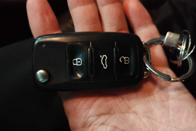 Used Volkswagen Passat 2014 1.8TSI DSG Ultimate Edition Vehicle Key