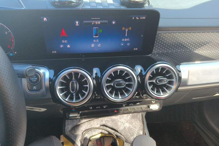 Used Mercedes-Benz GLB 2024 GLB 220 Dynamic Edition
