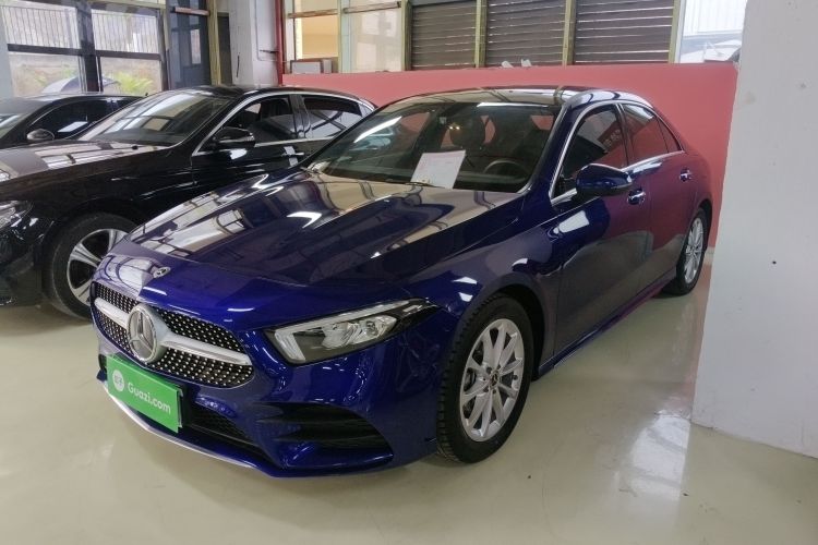 Used Mercedes-Benz A-Class 2021 A 200 L Sport Sedan Fashion Model
