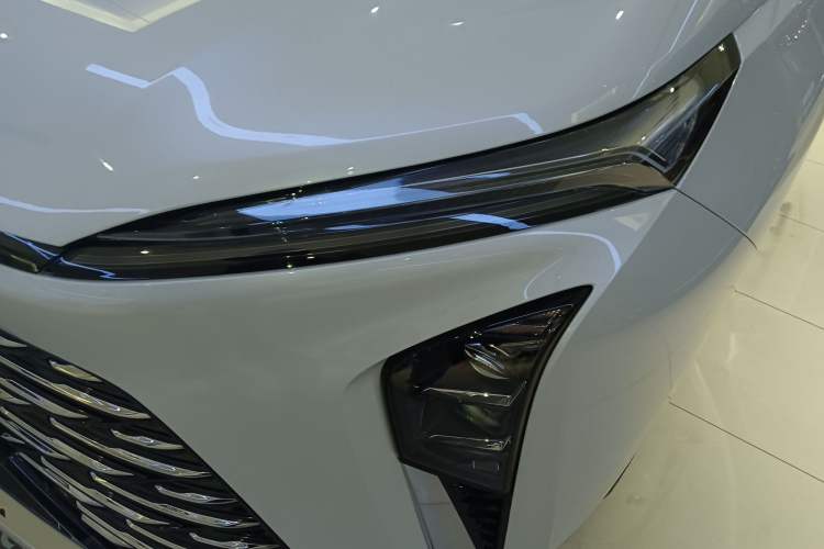 Used Buick GL8 2025 Lu Zun Deluxe Edition