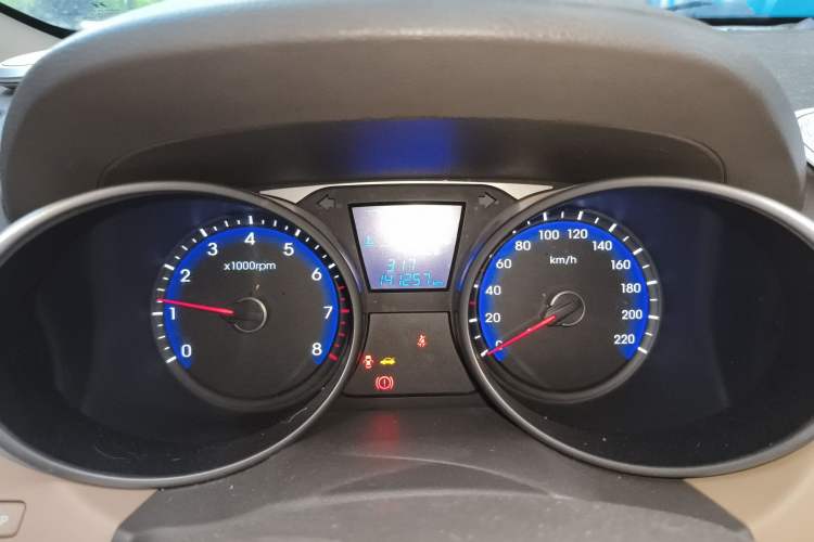Used Hyundai ix35 2013 2.0L Automatic 2WD Comfort GL China IV Standard Instrument Cluster