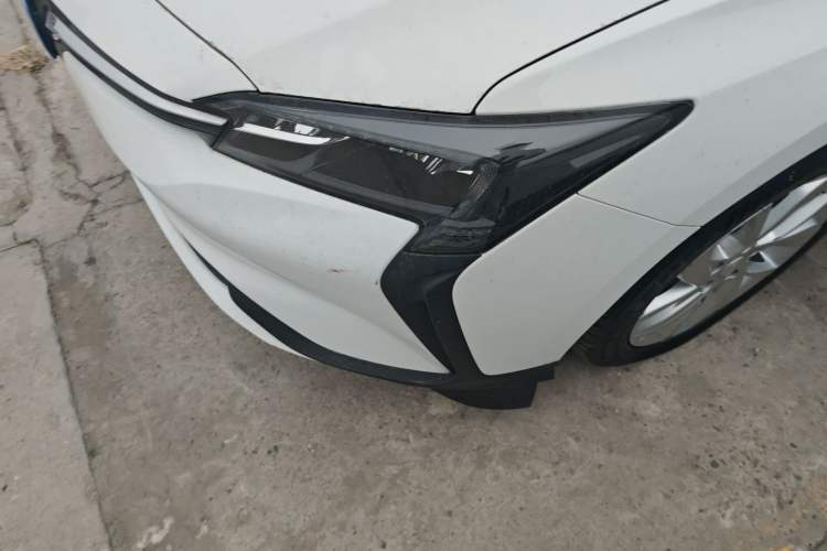 Used Buick Velite 6 2023 430km Range Commuter Version