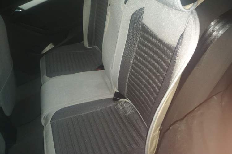 Used Volkswagen Jetta 2013 1.6L Automatic Fashion Model
