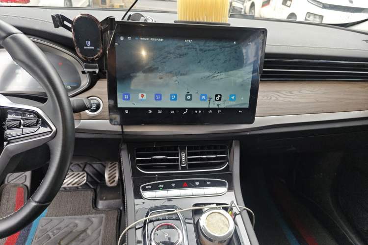 Used Skyworth HT-i 2024 Struggle Edition Audio And AC Panel