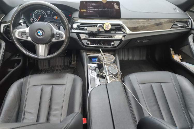 Used BMW 5 Series 2019 530Li Leading Model M Sport Package
