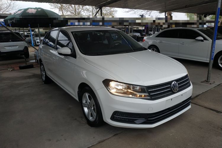 Used Volkswagen Santana 2015 Haval H6 1.6L Automatic Luxury Model Front Right 45 Deg