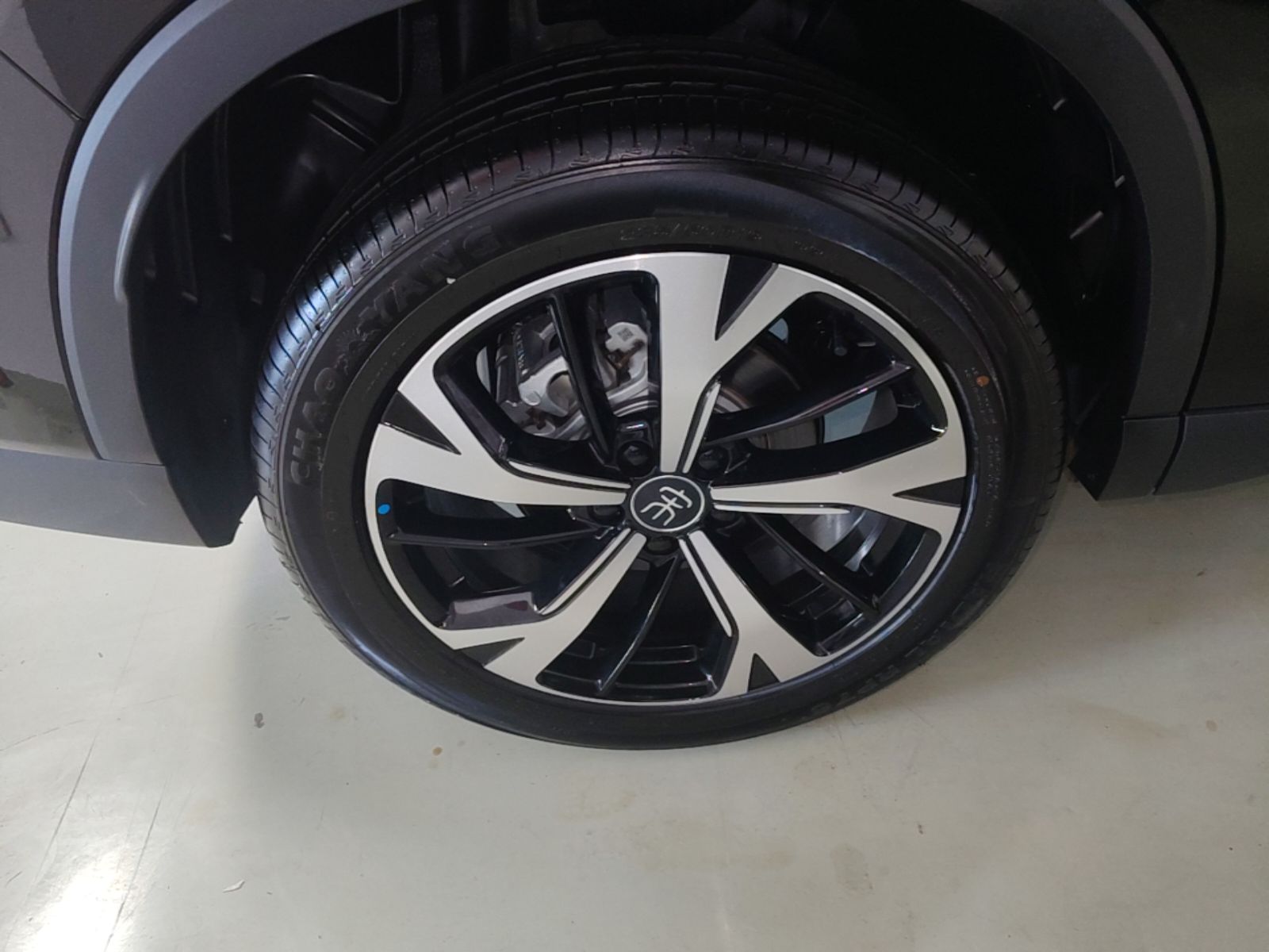 BYD Song Pro New Energy 2026 Model Flying Edition DM-i 220KM Superior Edition — снимка 11