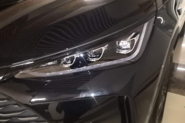 Used BYD Tang New Energy 2025 Model Smart Drive Version DM-i 175KM Prestige Version