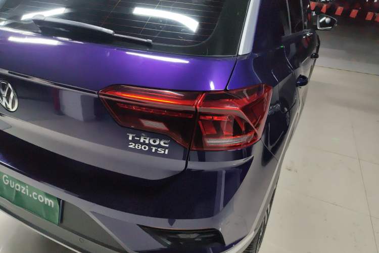 Used Volkswagen T-ROC 2019 280TSI DSG Two-Wheel Drive Comfort Version China VI Standard
