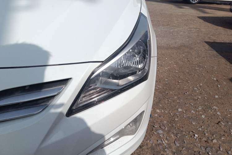 Used Hyundai Verna (older generation) 2014 1.4L Automatic Smart GLS