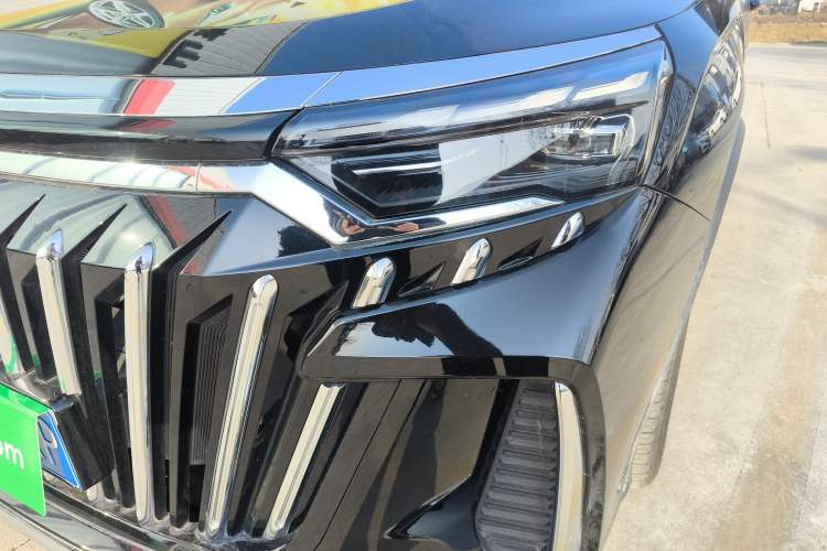 Used Geely Auto Haoyue L 2025 2.0T DCT Luxury Edition