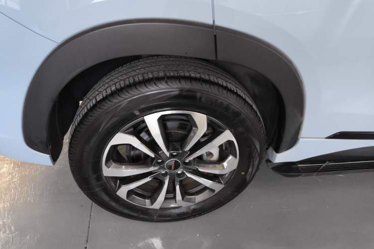 Used EXEED Zhuifeng C-DM 2022 1.5 TCI-DHT 105 km "Chengfeng Qi" Edition Right Rear Wheel Hub
