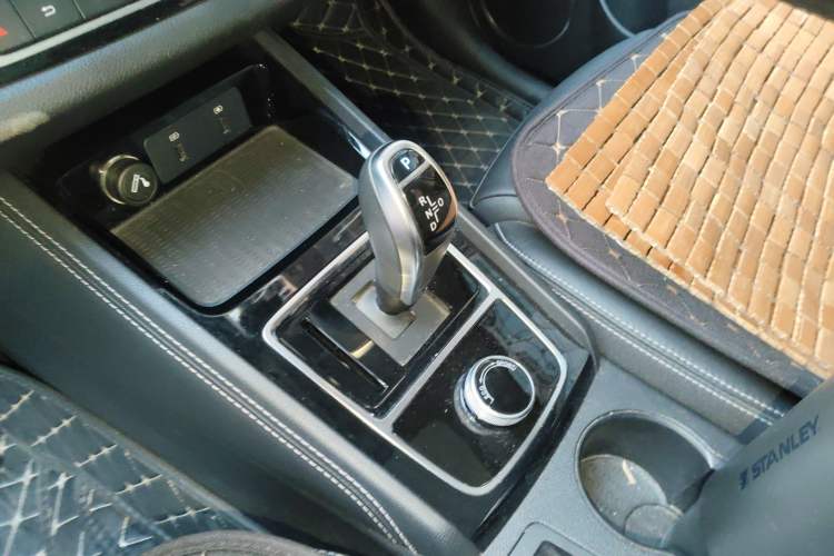 Used BYD Song New Energy 2019 Song EV500 Smart Connect Luxe Model Gear Lever