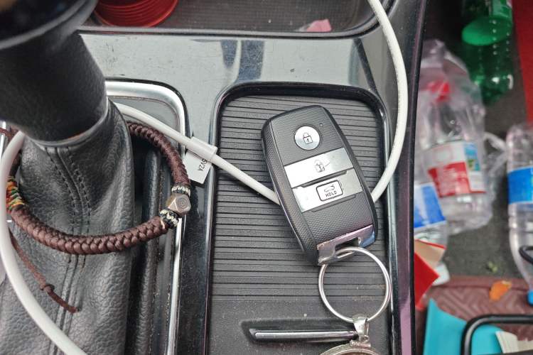 Used Kia K3 (Kai Shen) 2017 1.8L Automatic GLS Vehicle Key