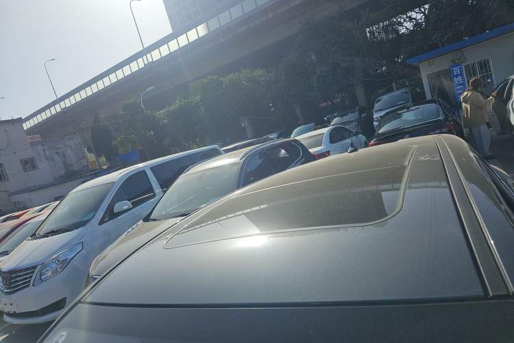 Used Oshan X5 2021 1.5T DCT Prestige Edition
