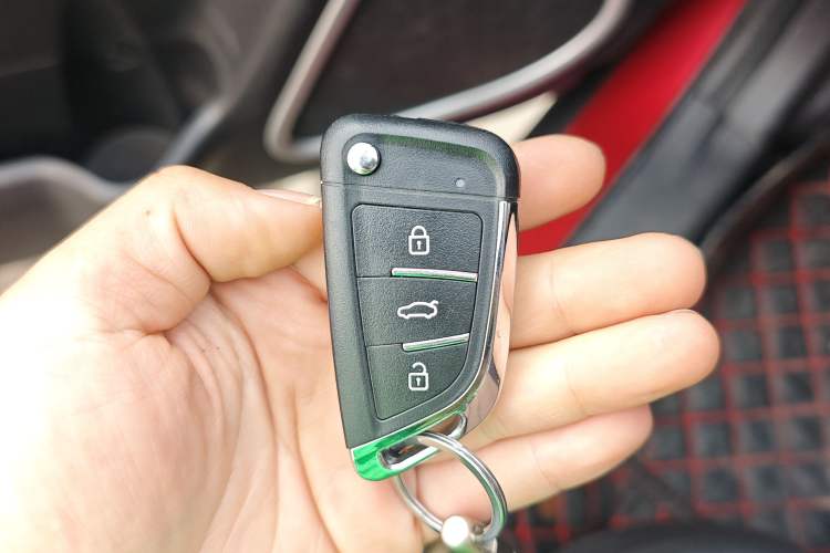 Used CHANGAN CS35 2015 1.6L Manual Luxury Model China IV Standard
