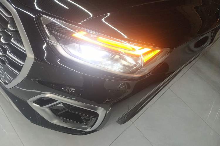 Used Audi Q5L 2022 Updated 40T Luxury Dynamic Edition