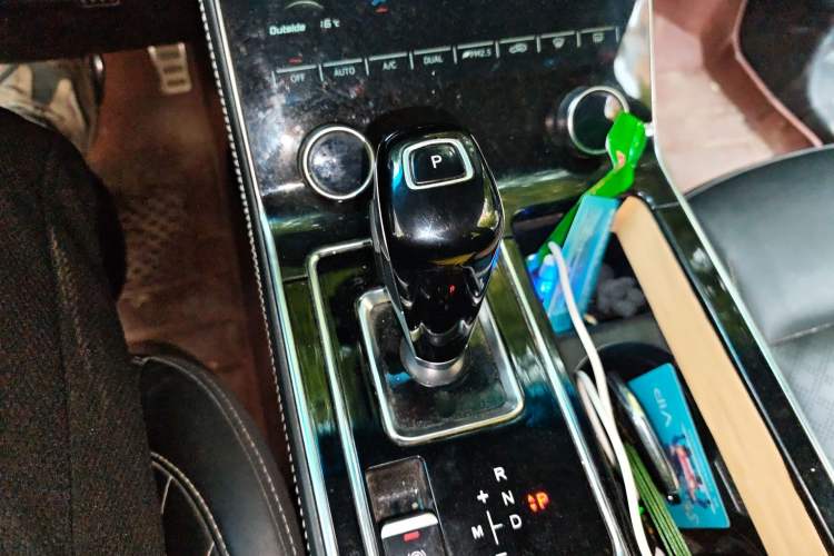 Used JETOUR X95 2020 1.6T DCT Exploration Pro Edition 7 Seats Gear Lever