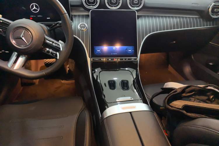 Used Mercedes-Benz C-Class 2024 C 260 L Sport Edition Audio And AC Panel