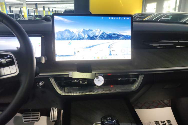 Used Tank 500 New Energy 2024 Hi4-T Audio And AC Panel