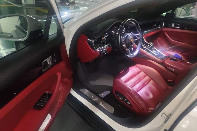 Used Porsche Panamera 2017 Panamera 3.0T Driver Seat