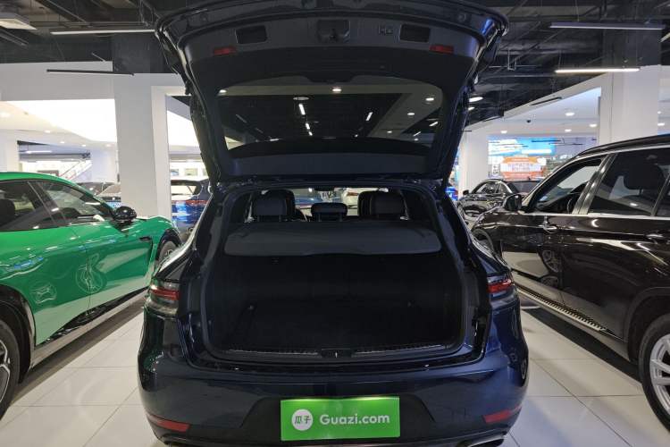 Used Porsche Macan 2021 Macan 2.0T
