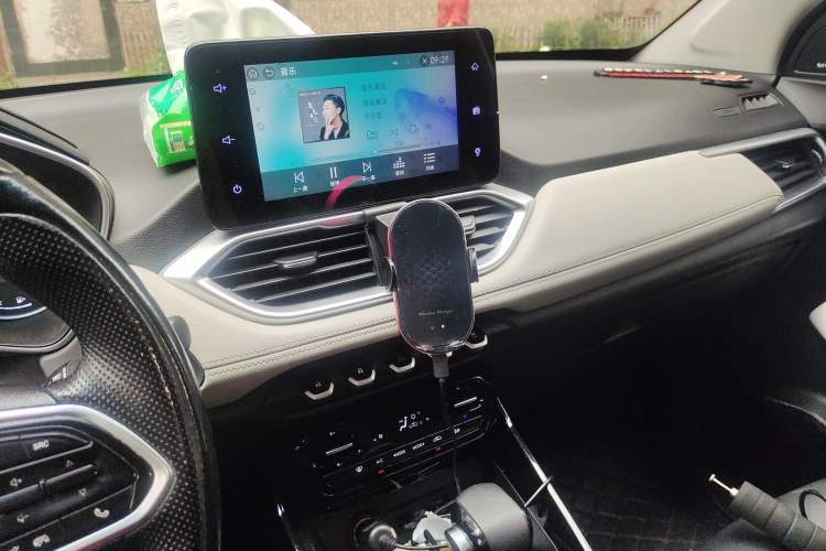 Used Baojun 530 2018 1.5T DCT Flagship Version China V Emission Standard
