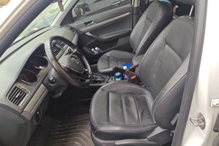 Used Volkswagen Lavida 2015 1.6L Automatic Comfort Edition