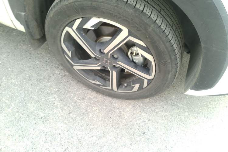 Used SOL X8 2021 300T DCT Panoramic Luxury Edition 7 Seats
