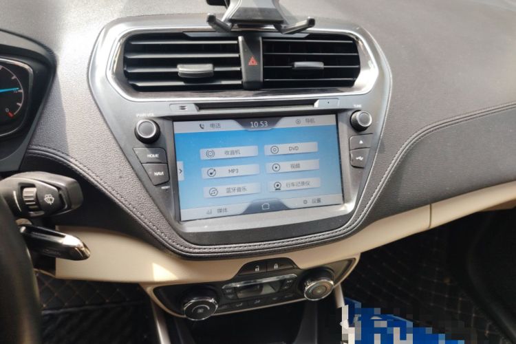 Used Ford Escort 2015 1.5L Automatic Fashion Model Audio And AC Panel