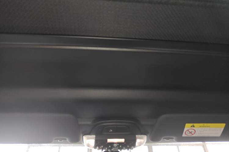 Used MINI MINI 2022 Revised 2.0T COOPER S CABRIO Sidewalk
