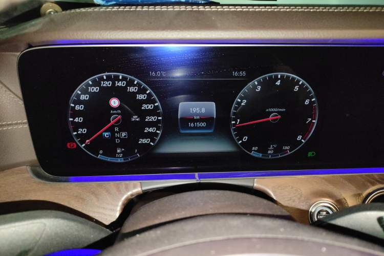 Used Mercedes-Benz E-Class 2016 E 300 L Stylish Model