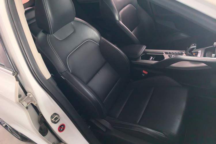 Used Geely Auto Coolray 2019 260T DCT Knight China VI Standard
