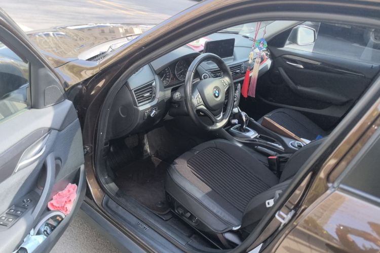 Used BMW X1 2015 sDrive18i Fashion Upgrade Edition