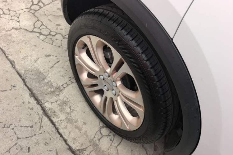 Used Lynk & Co 01 2017 2.0T Two-Wheel Drive Pro Edition

