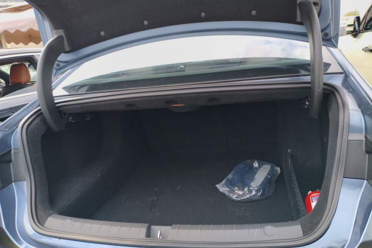 Used BYD Qin PLUS 2024 HONOR Edition DM-i 120KM Excellence Model Trunk