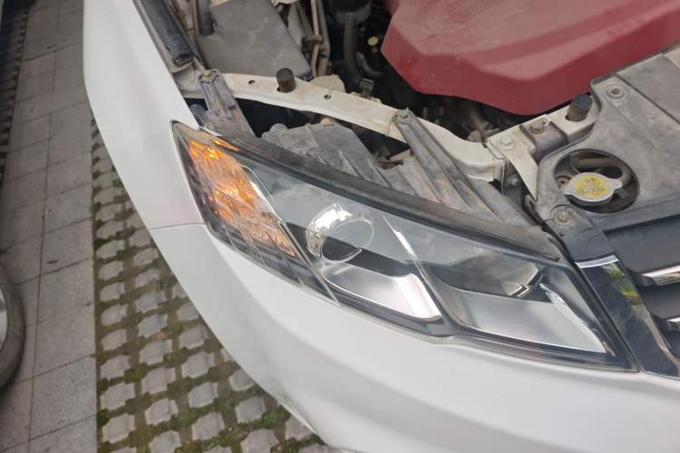 Used Land X5 2015 1.5T CVT Enjoyment Edition Right Front Headlight