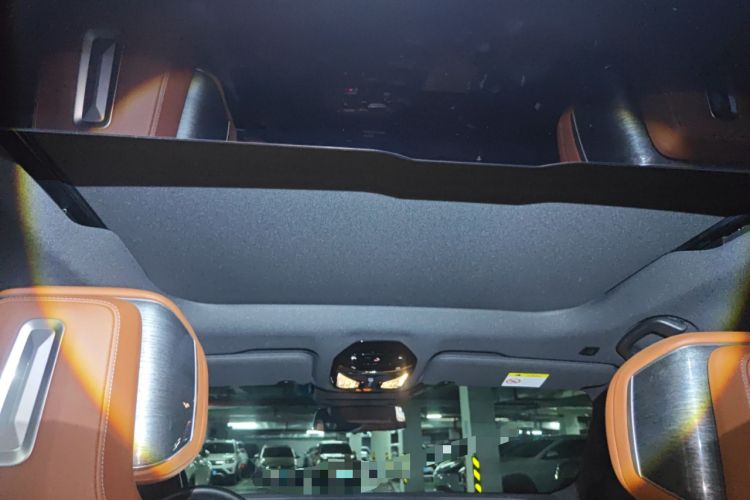 Used BMW 7 Series 2023 740Li Luxury Edition with Premium Package Headliner