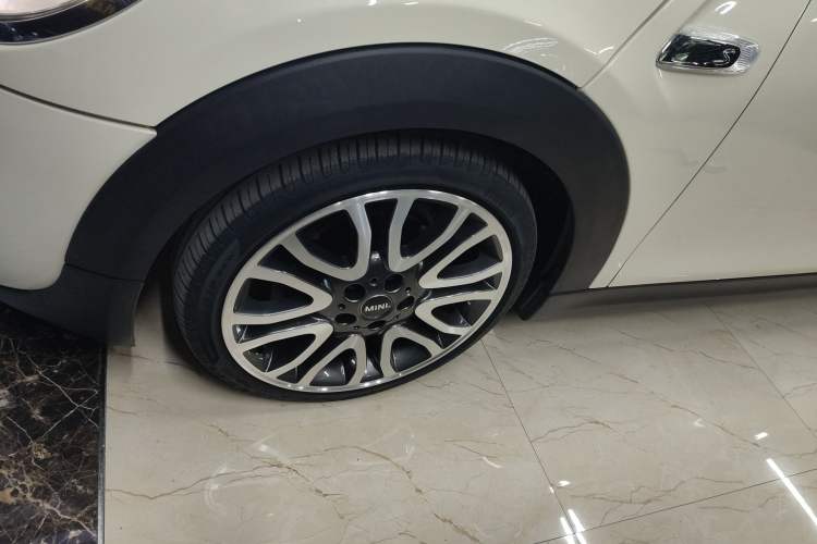 Used MINI MINI 2016 2.0T COOPER S Pioneer Edition
