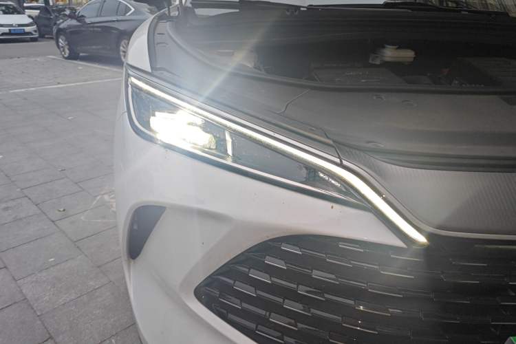 Used BYD Song L DM-i 2024 75km Leading Edition
