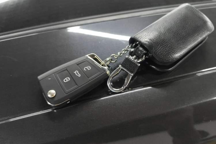 Used Volkswagen Sagitar 2022 280TSI DSG Excellence Edition Vehicle Key