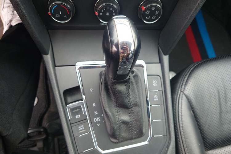 Used Volkswagen Lamando 2017 230TSI DSG Fashion Edition