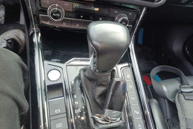 Used Volkswagen Phideon 2018 380TSI Two-Wheel-Drive Flagship Edition